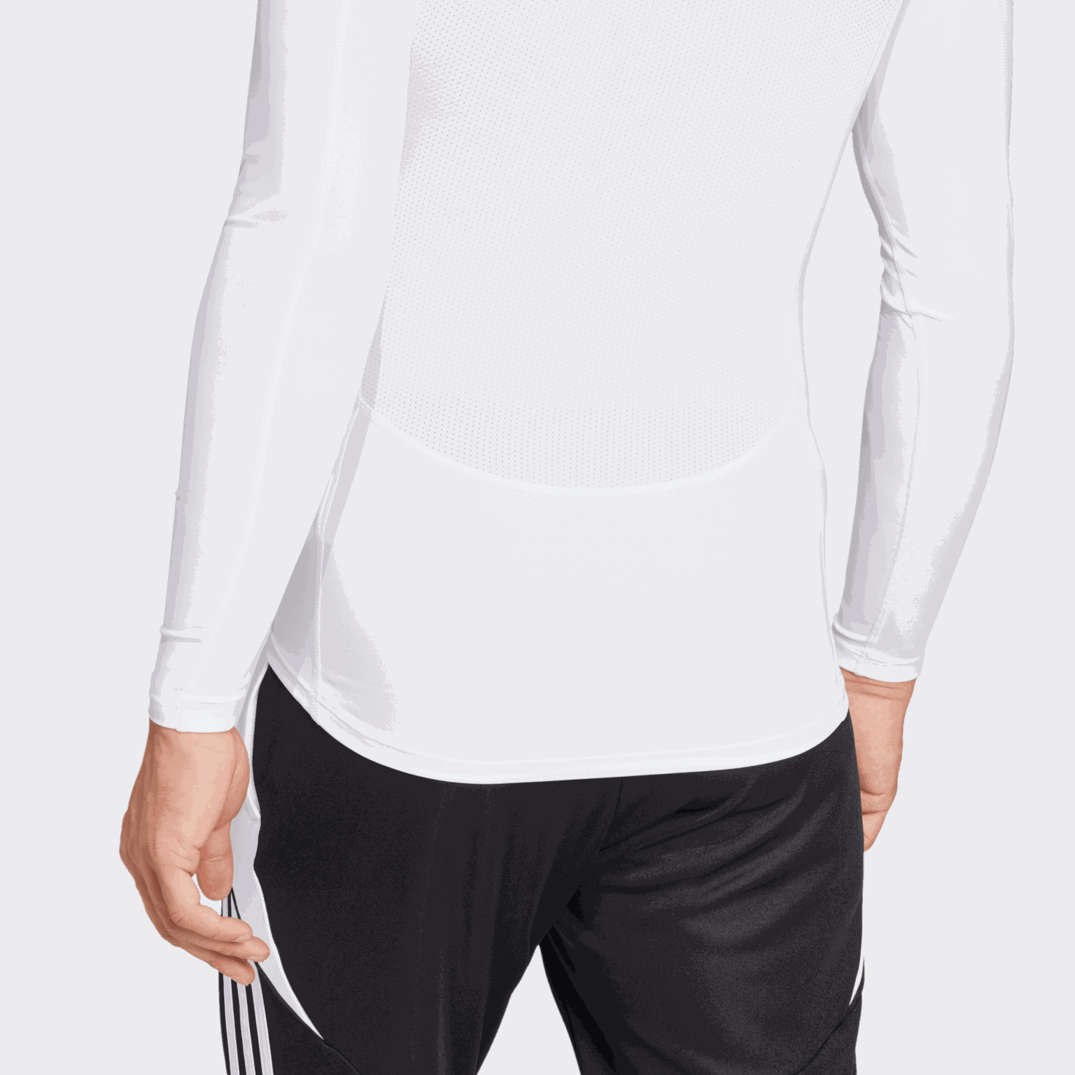 Techfit Long Sleeved Tee, kompressionströja för fotboll, herr - full image 4