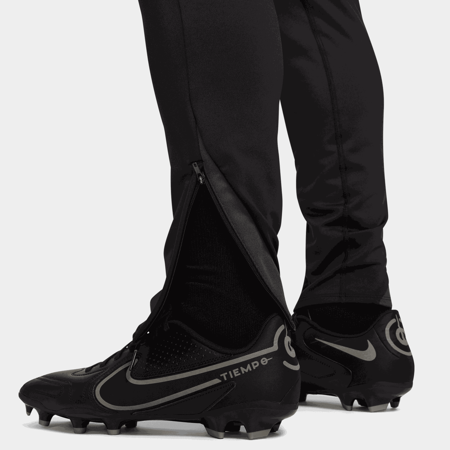 Dri-FIT Strike Pant KPZ, träningsbyxa, herr - full image 4