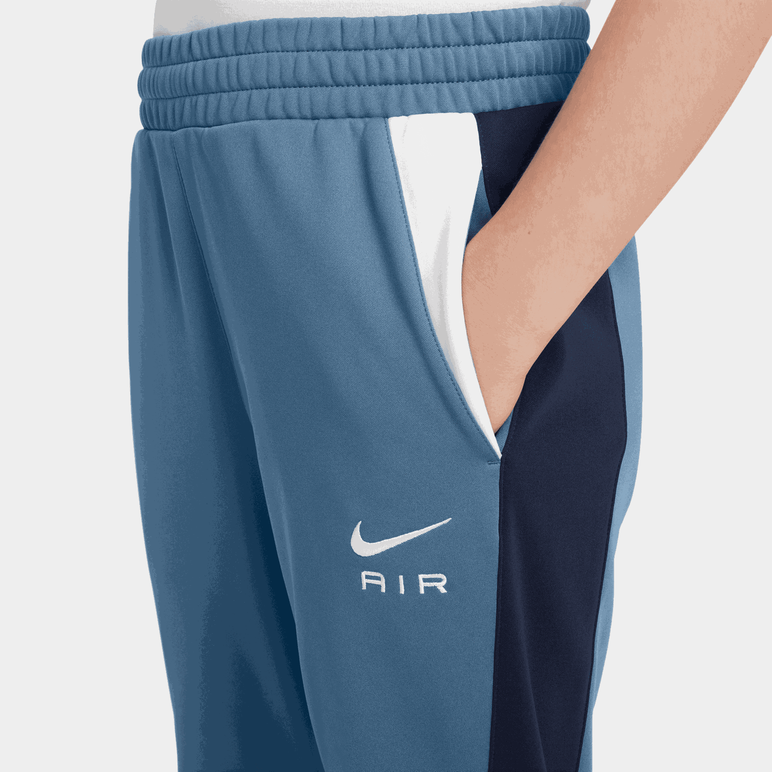 Air Tracksuit, träningsdress - full image 3