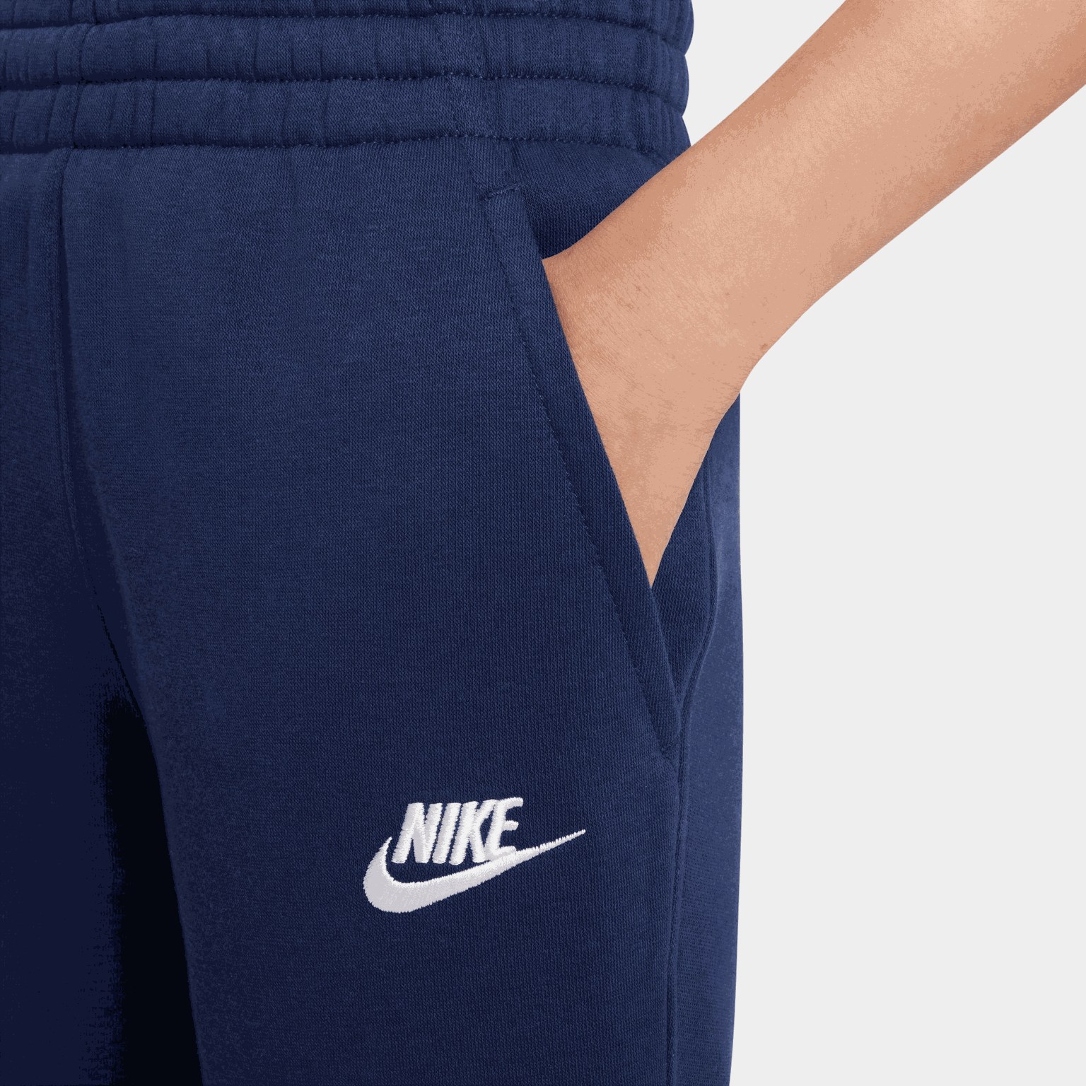 Sportswear Club Fleece, joggingbyxa - full image 3