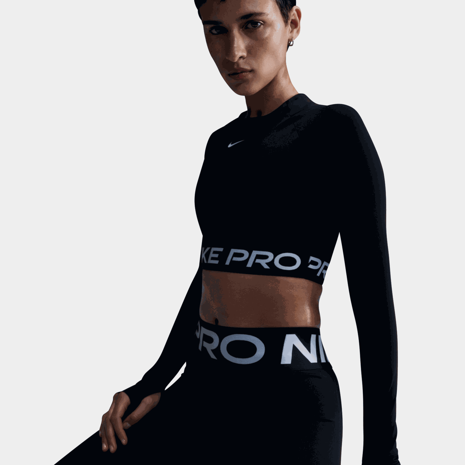 Pro Dri-FIT 365 Crop Long Sleeve, träningstopp, dam - full image 2