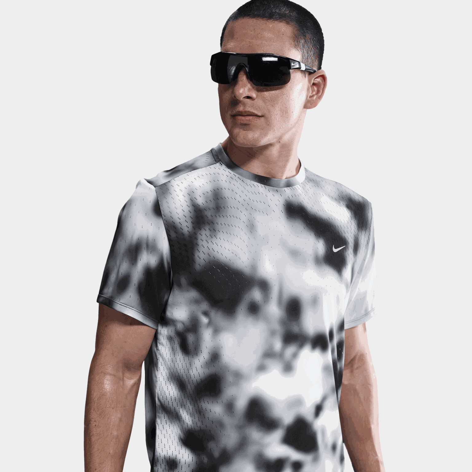 Dri-FIT ADV Run Breathe Short Sleeve Top, träningströja, herr - Tränings-T-Shirts