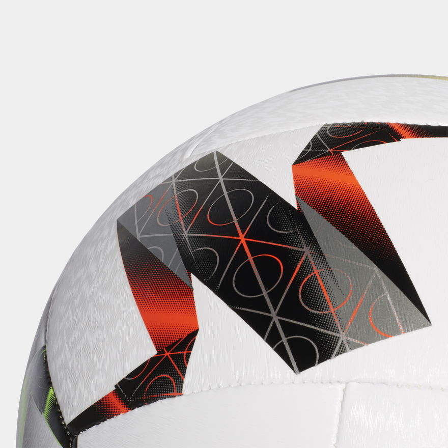 Uefa Nations League Training, fotboll - full image 3