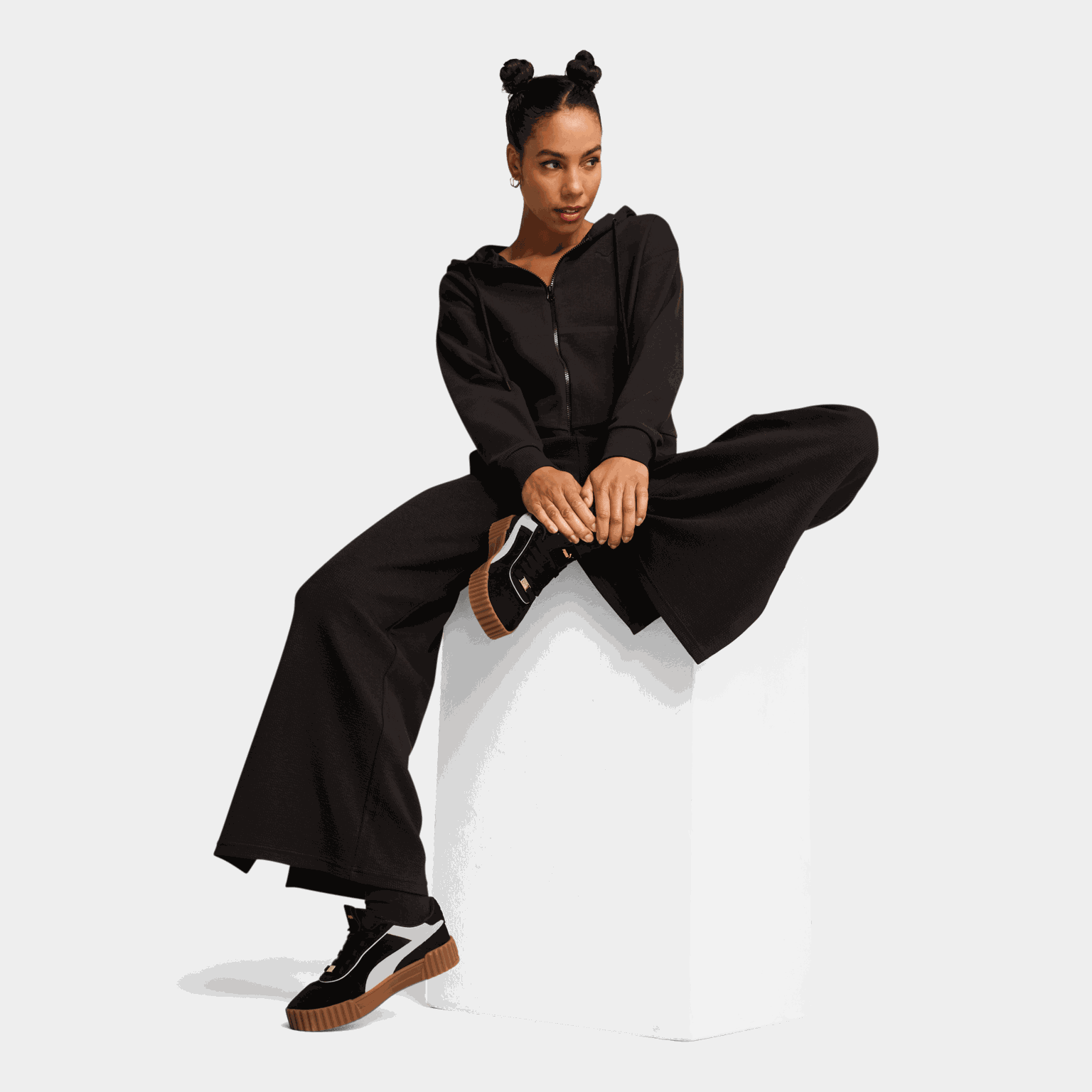 HER Comfort Crop Full-Zip Hoodie, huvjacka, dam - full image 2