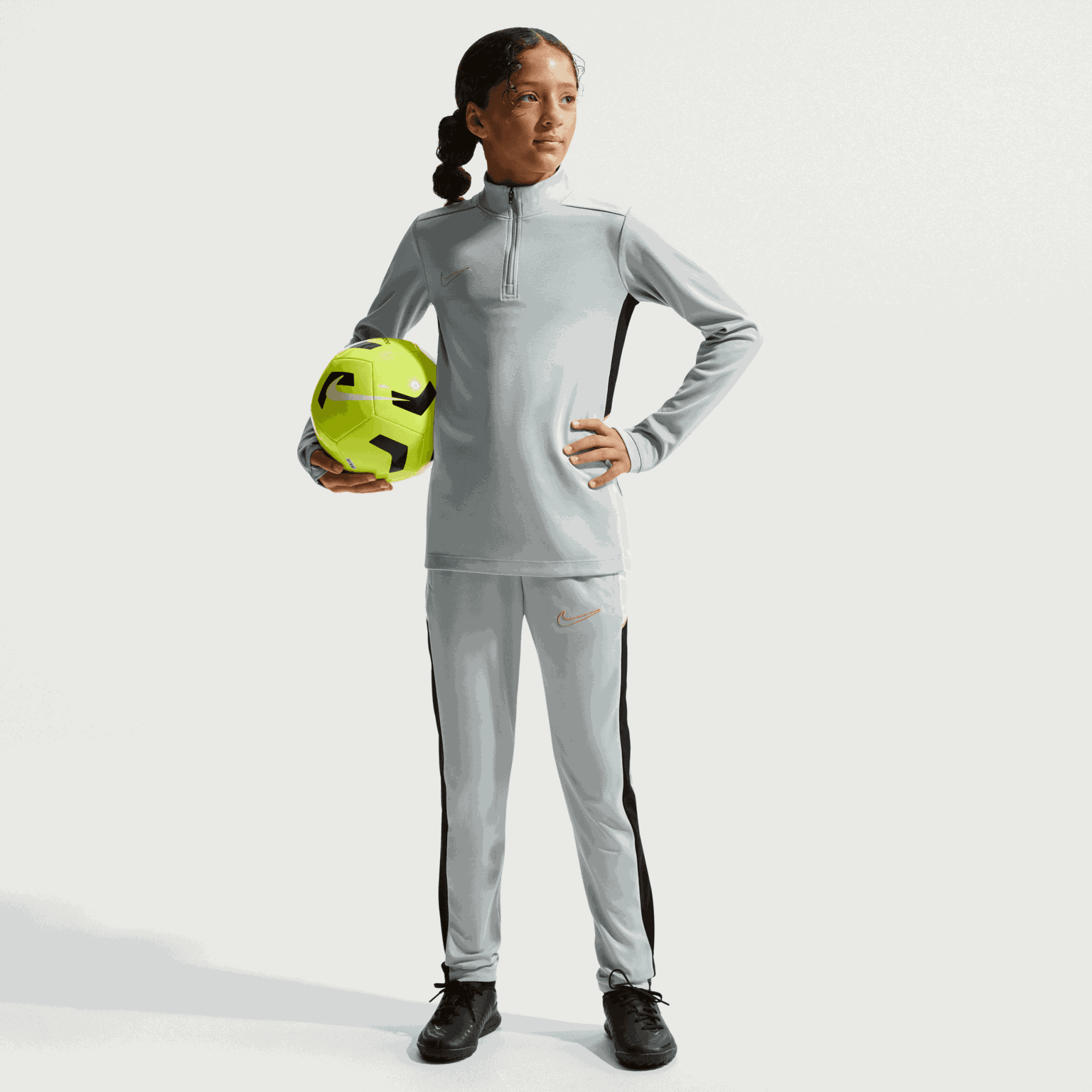 Dri-FIT Academy 25 Pant KPZ, fotbollsbyxor, barn - full image 1