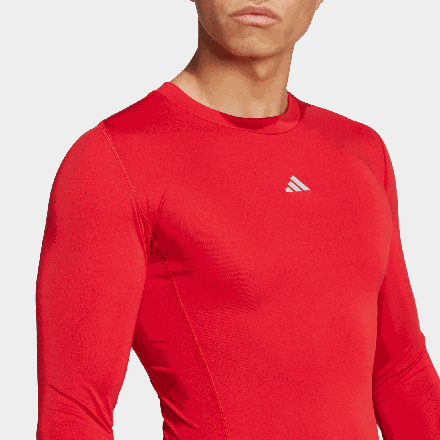Techfit Long Sleeved Tee, kompressionströja för fotboll, herr - full image 4