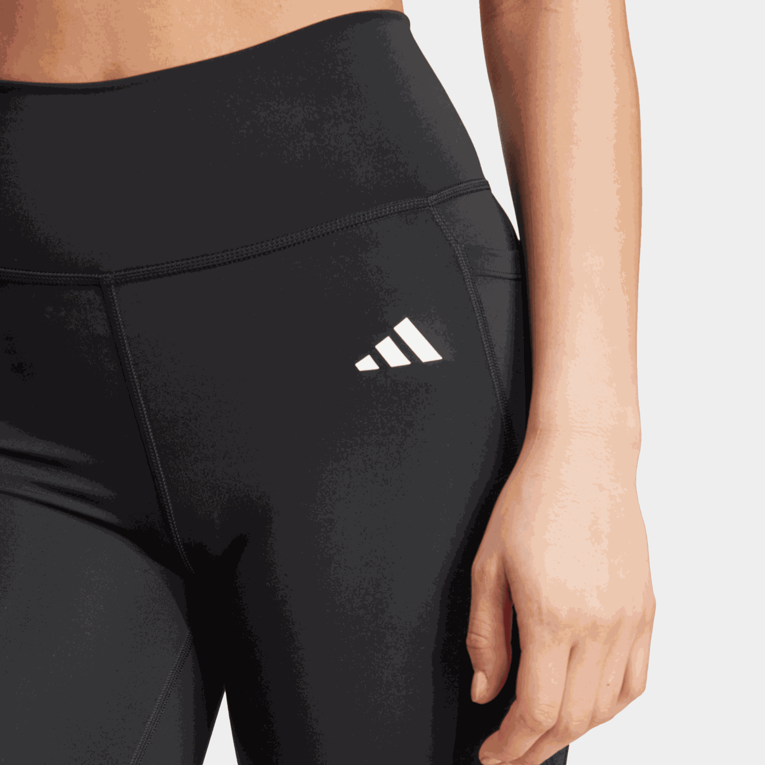 Optime Essentials Stash Pocket 7-Inch Short Leggings, träningsshorts, dam - full image 3