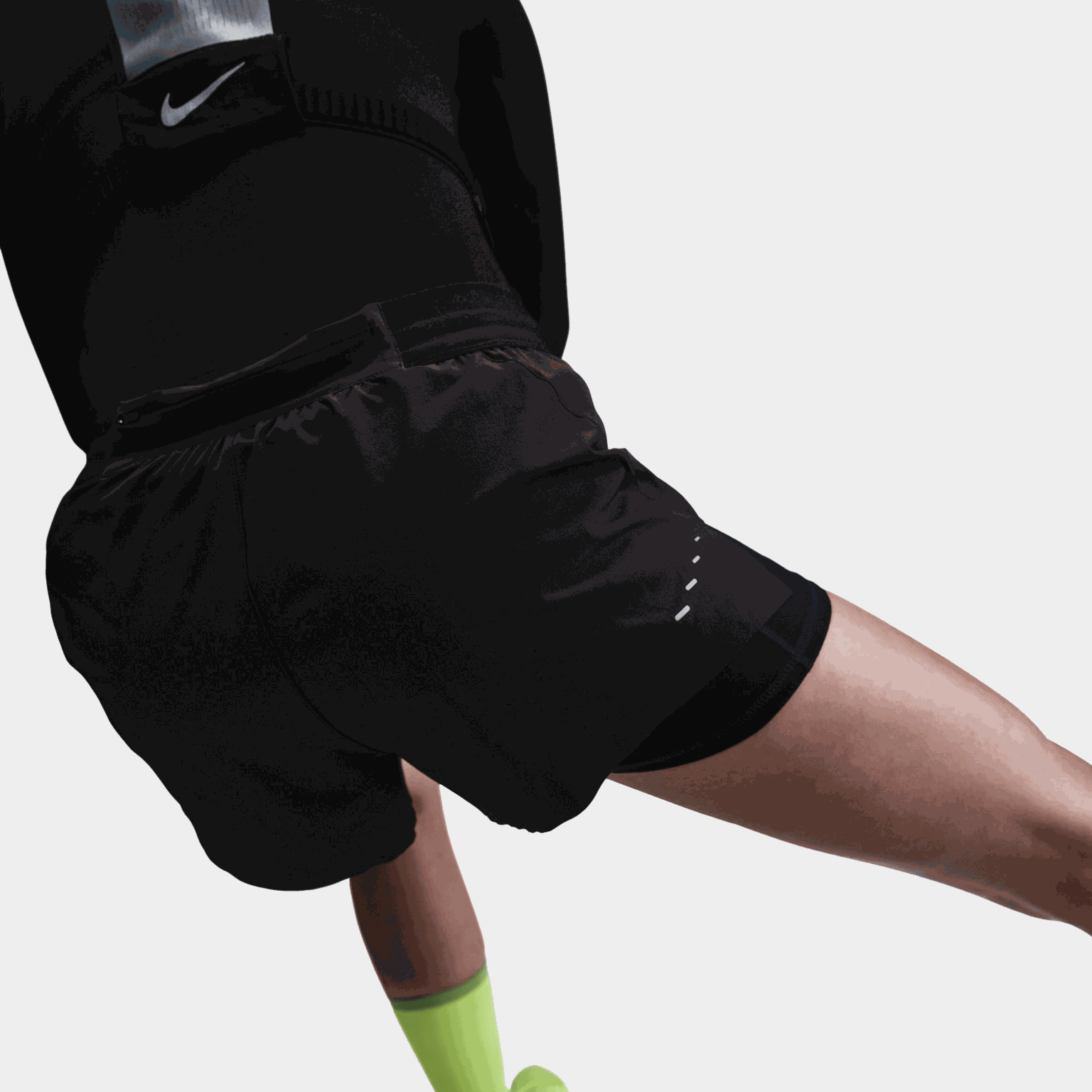 Swift Mid Rise 2N1 Short, träningsshorts, dam - full image 2