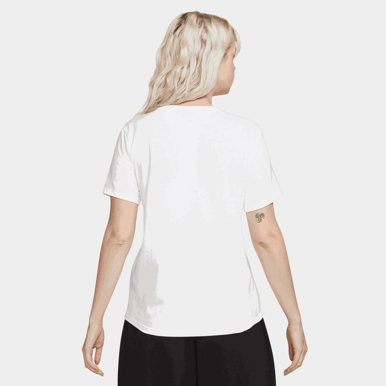 Sportswear Club Essentials, t-shirt, dam - full image 1