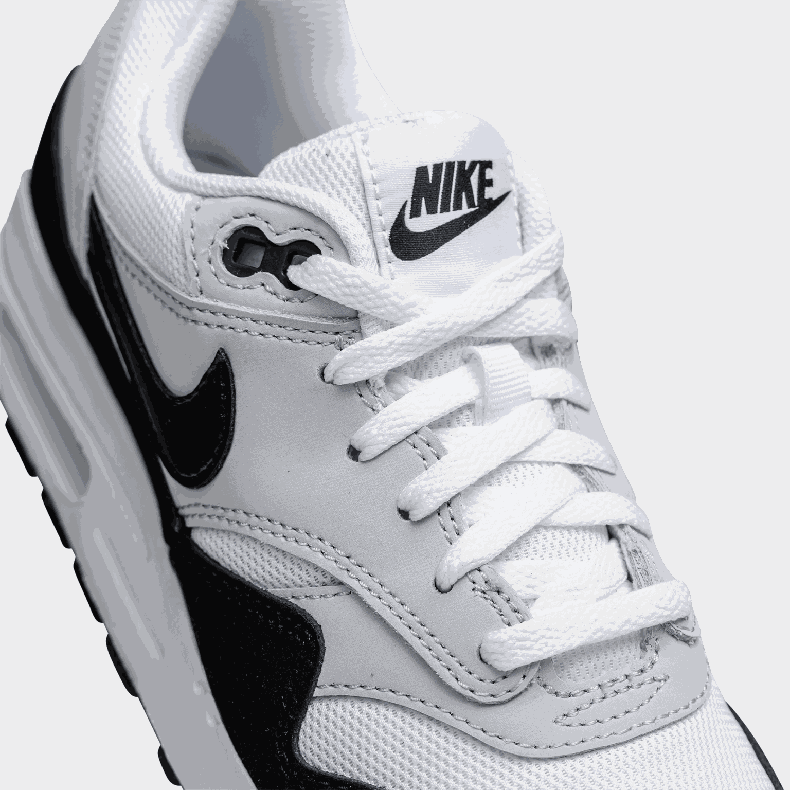 Air Max 1 (Gs) - full image 3