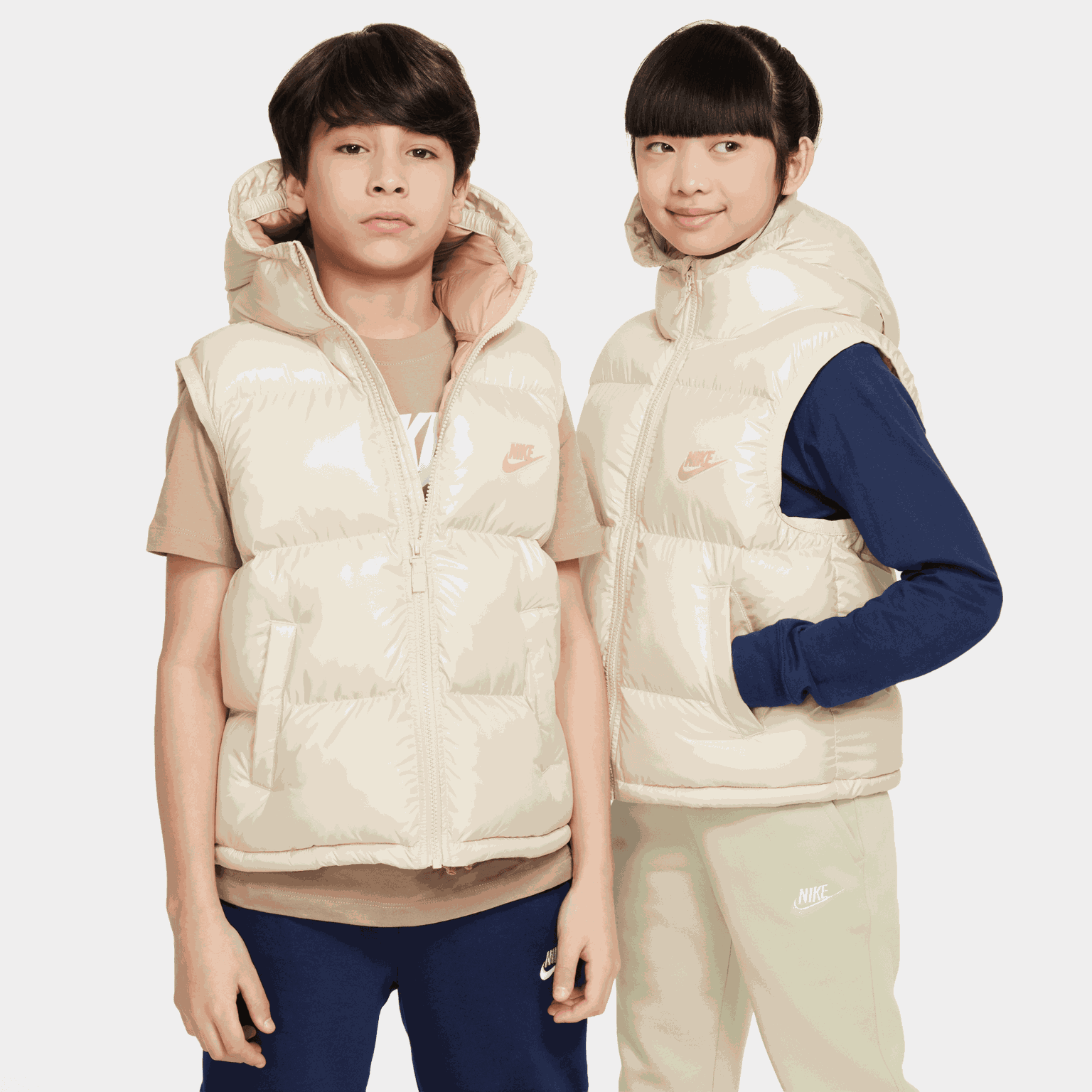 Sportswear Heavyweight Synthet, väst - full image 1
