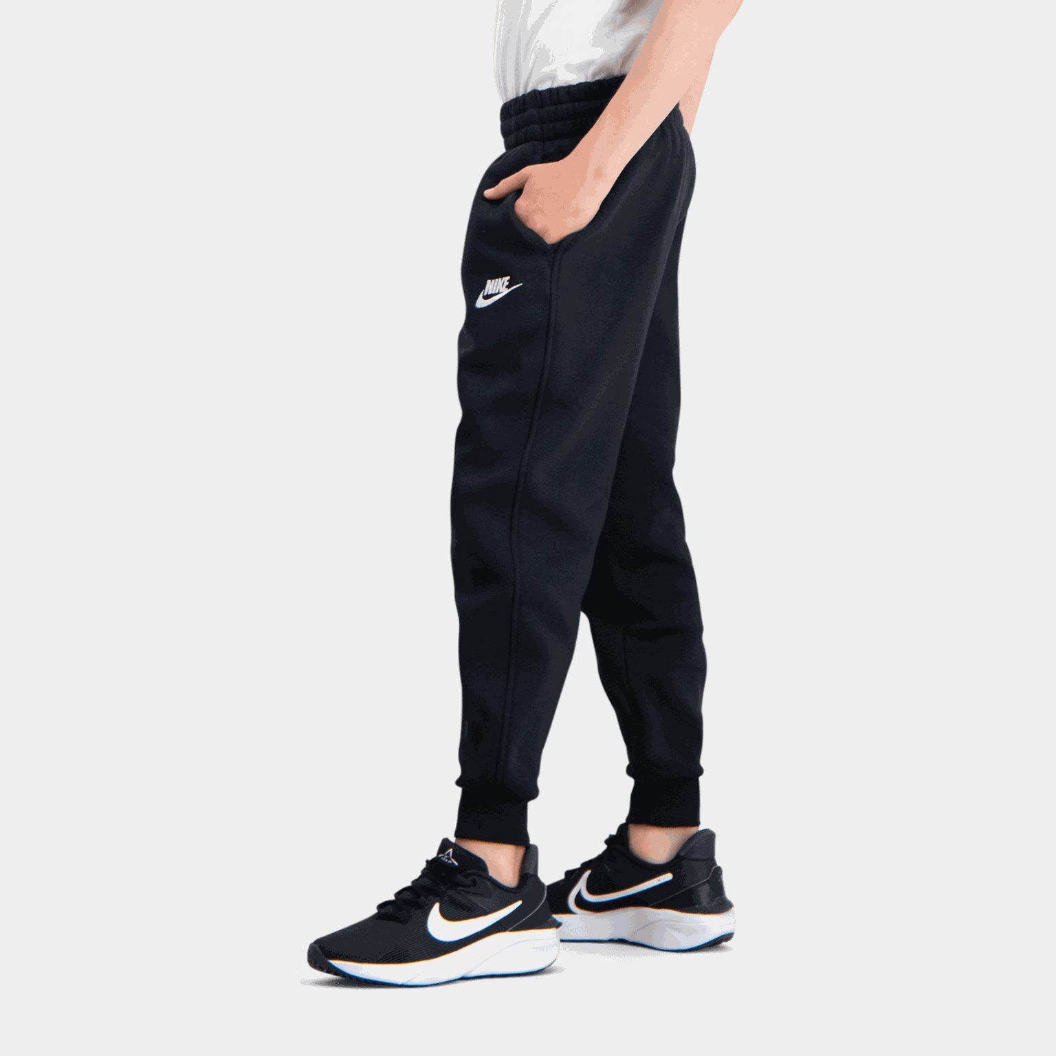 Sportswear Club Fleece, joggingbyxa - full image 3