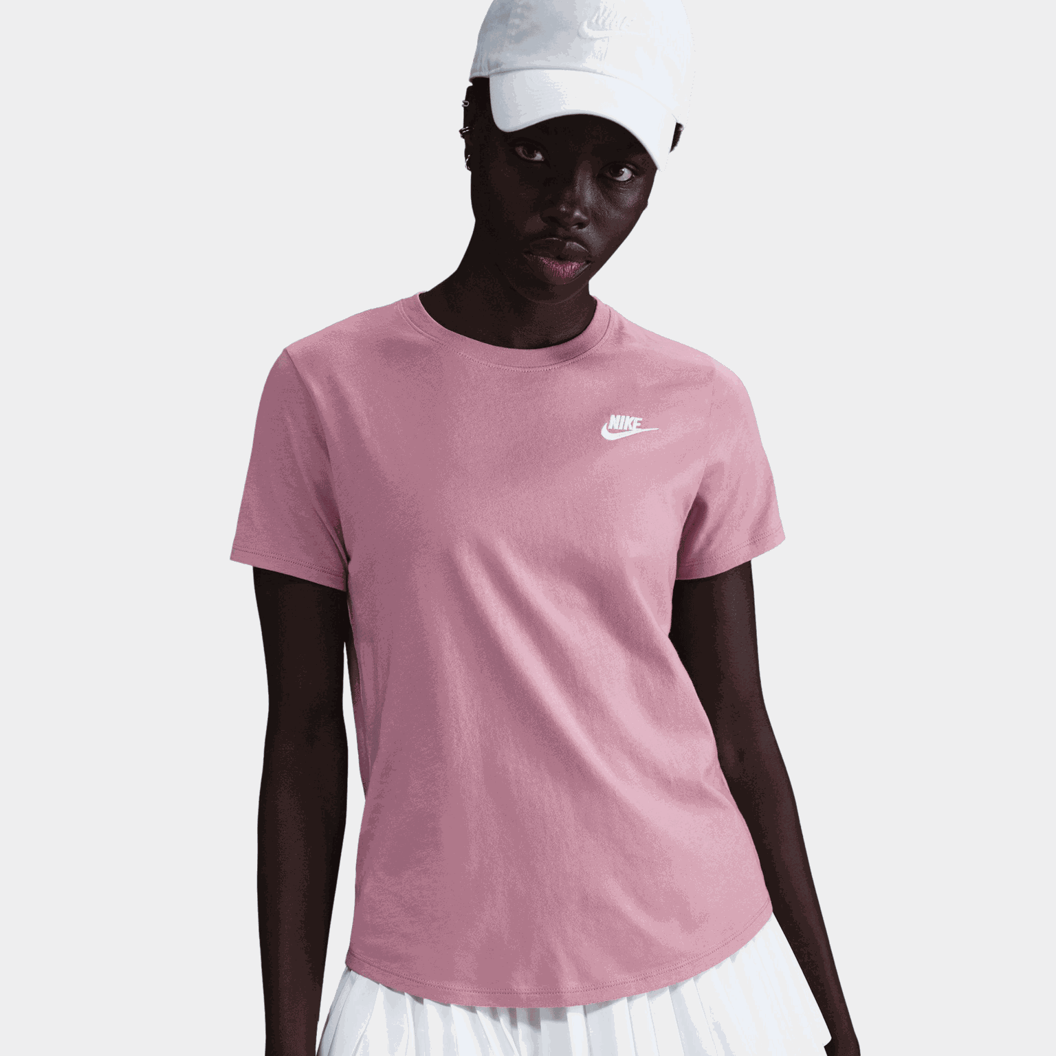 Sportswear Club Essentials, t-shirt, dam - full image 1