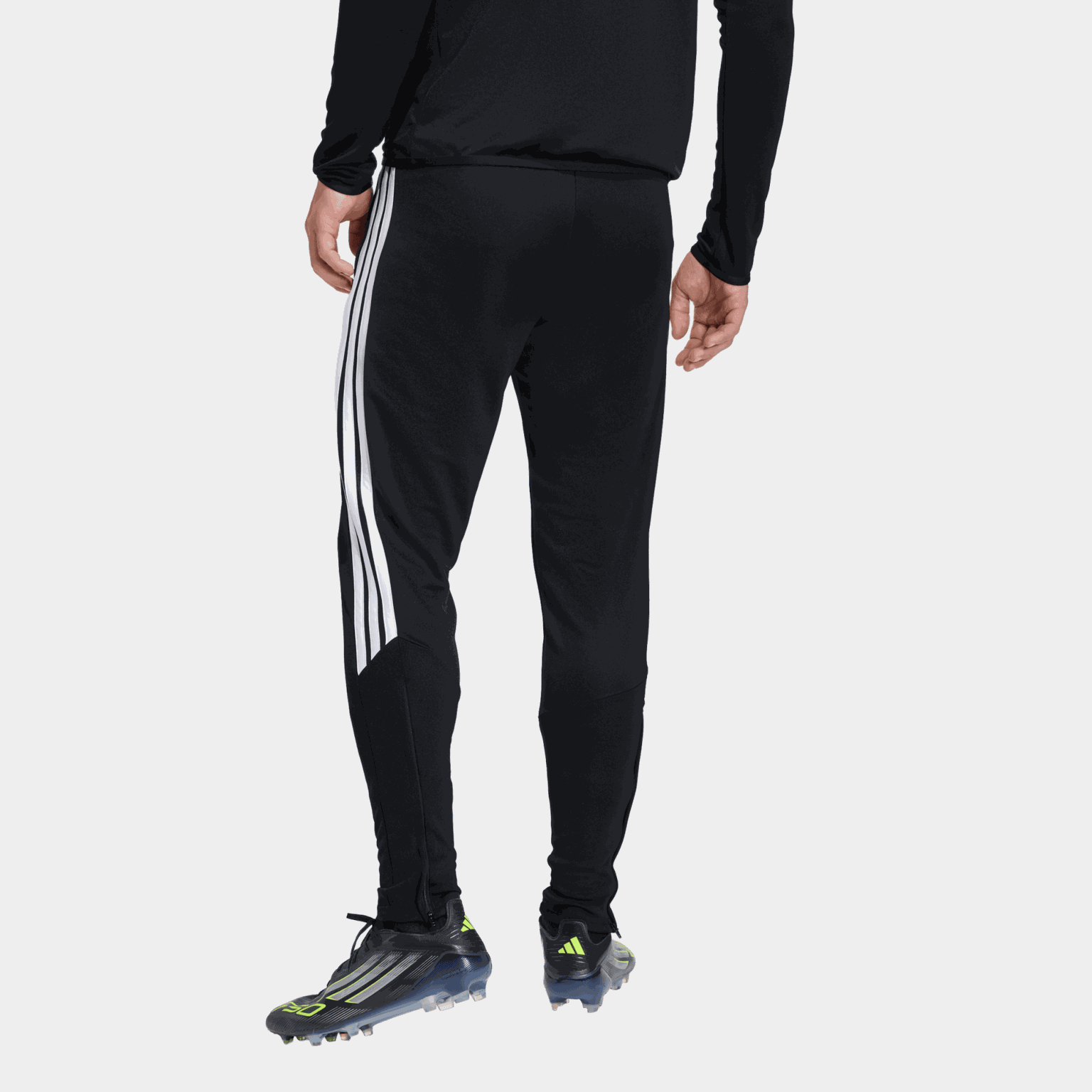 TIRO26L PNTR, fotbollsbyxor, herr - full image 3