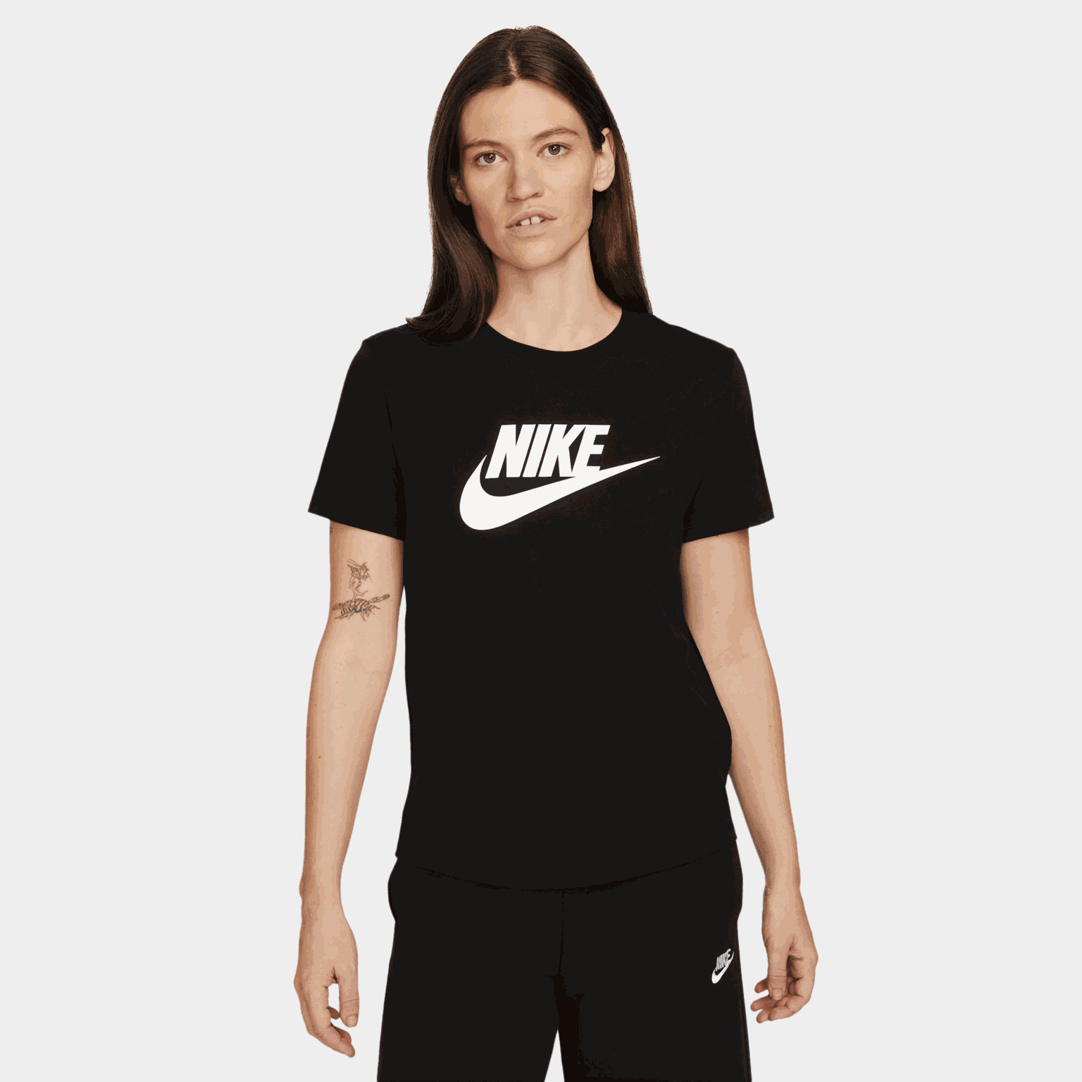 Sportswear Essential Icon Futura Tee, t-shirt dam - full image 1