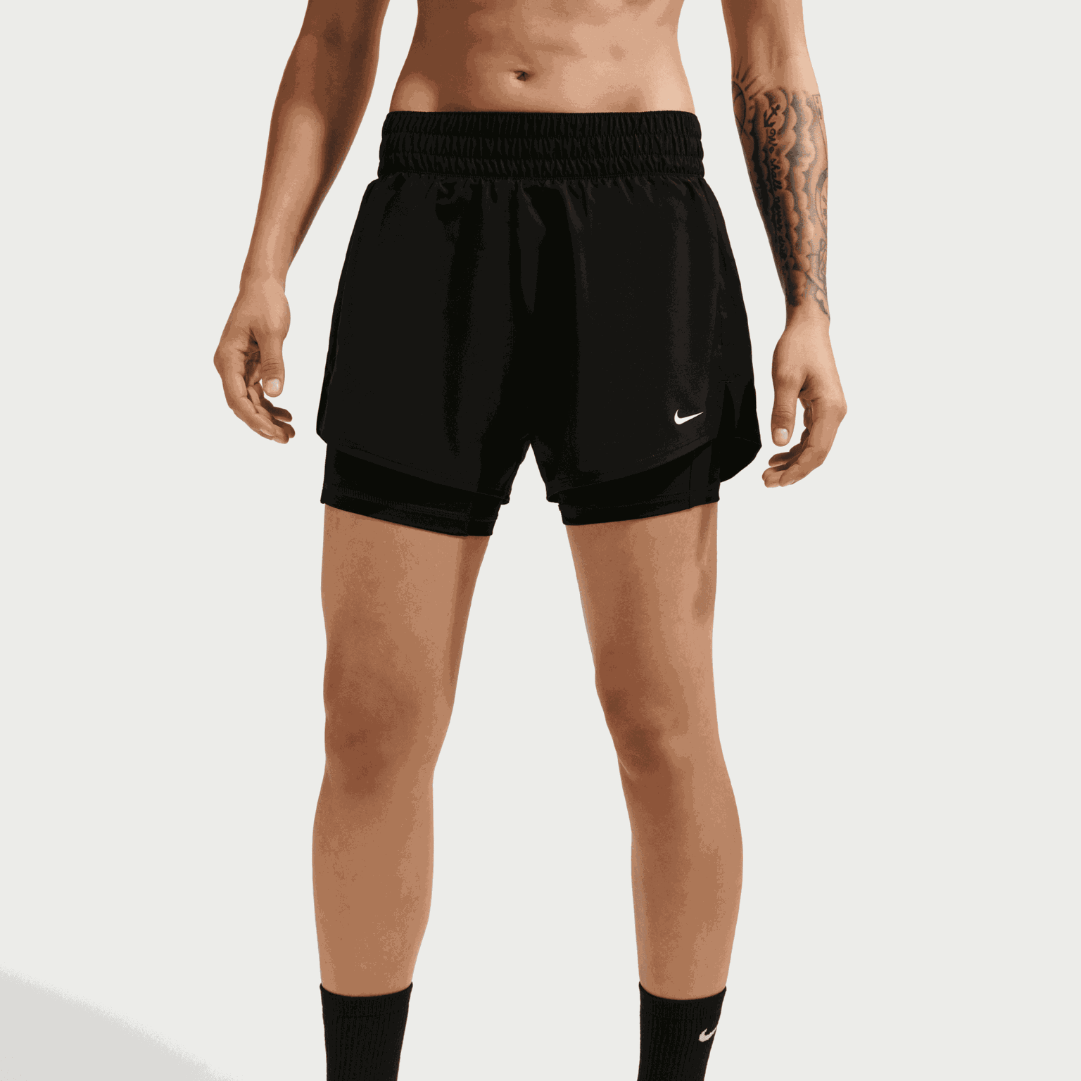 One Dri-FIT High Waisted 3in 2n1 Short, träningshorts, dam - full image 3