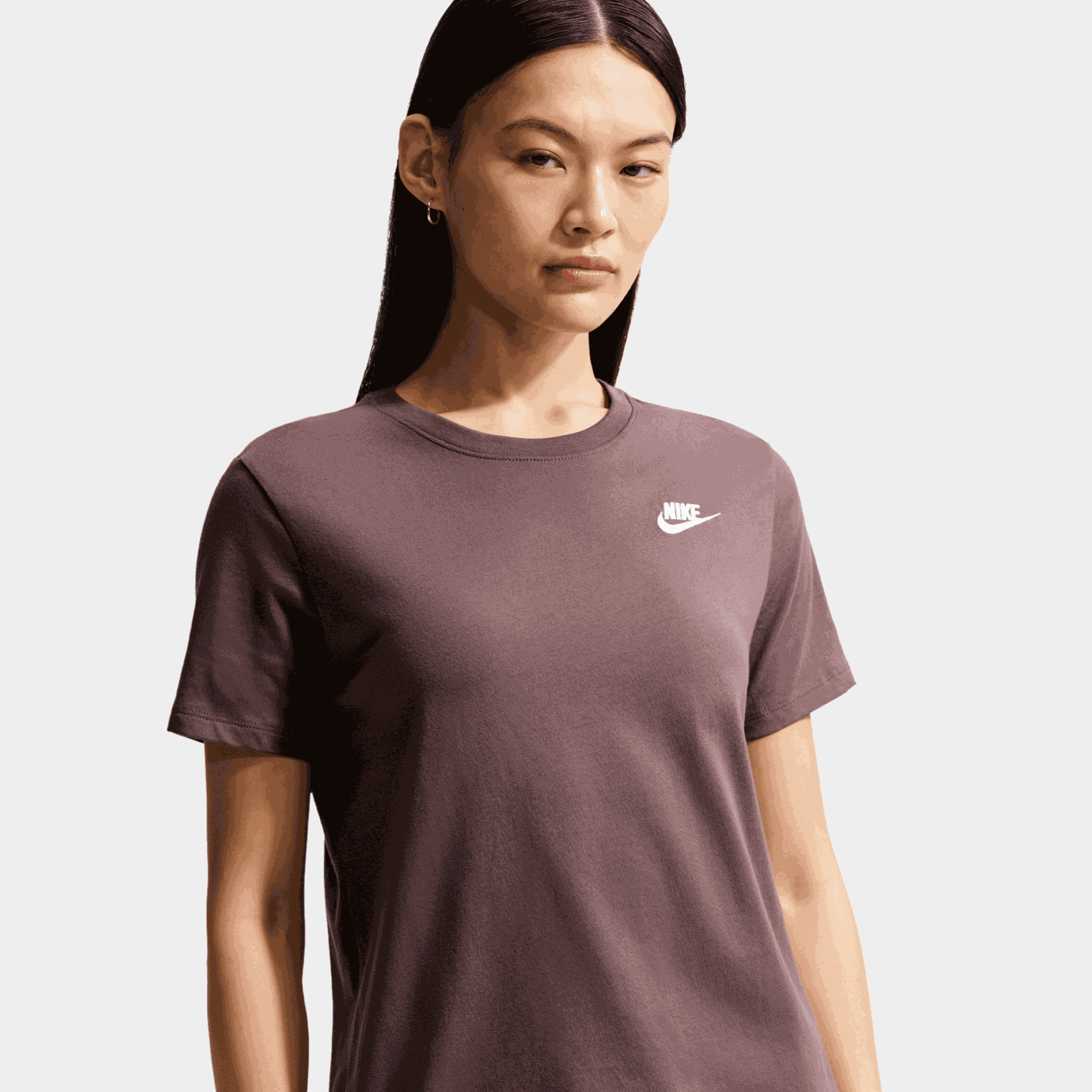 Sportswear Club Essentials T-Shirt, t-shirt, dam - full image 3
