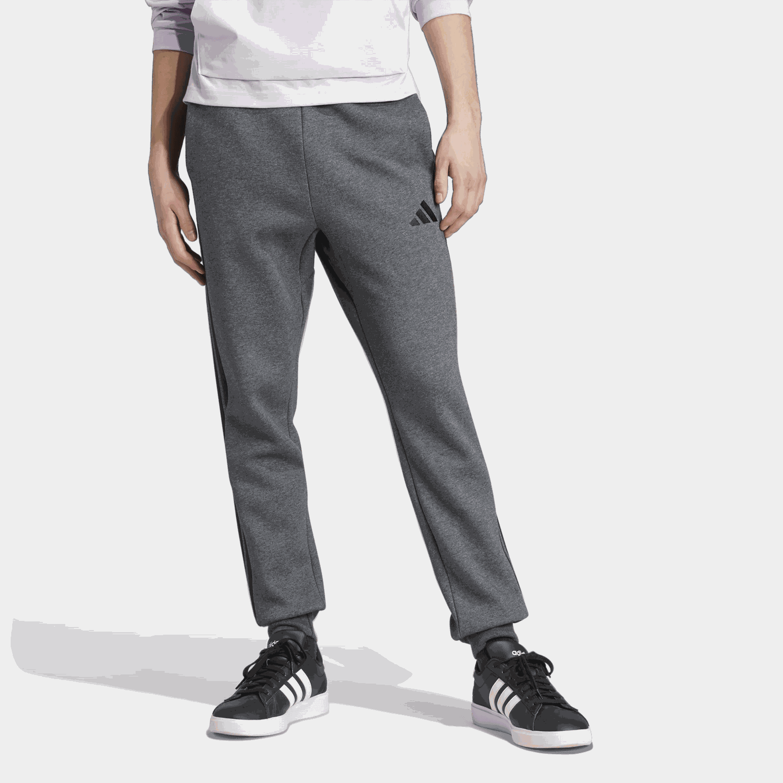 3S Flc CHPant, Essentials Fleece Tapered Cuff 3-Stripes, joggingbyxor, herr - Fritidsbyxor