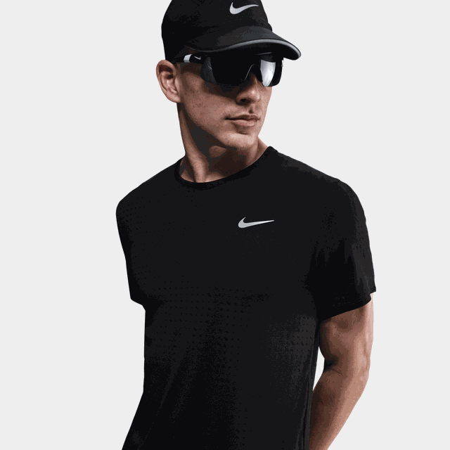 Dri-FIT Breathe Miler Short Sleeve Top, t-shirt, herr - Tränings-T-Shirts