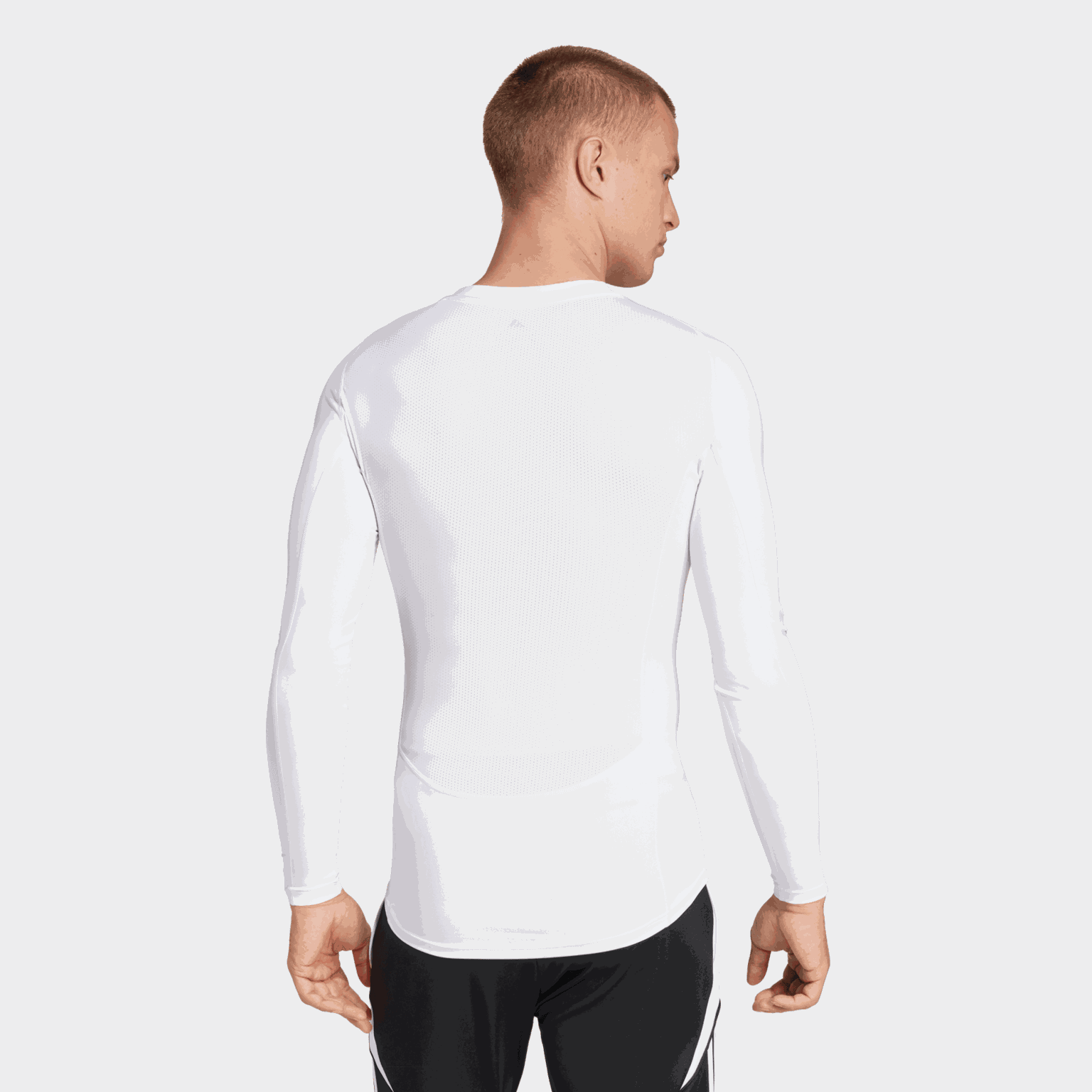 Techfit Long Sleeved Tee, kompressionströja för fotboll, herr - full image 2