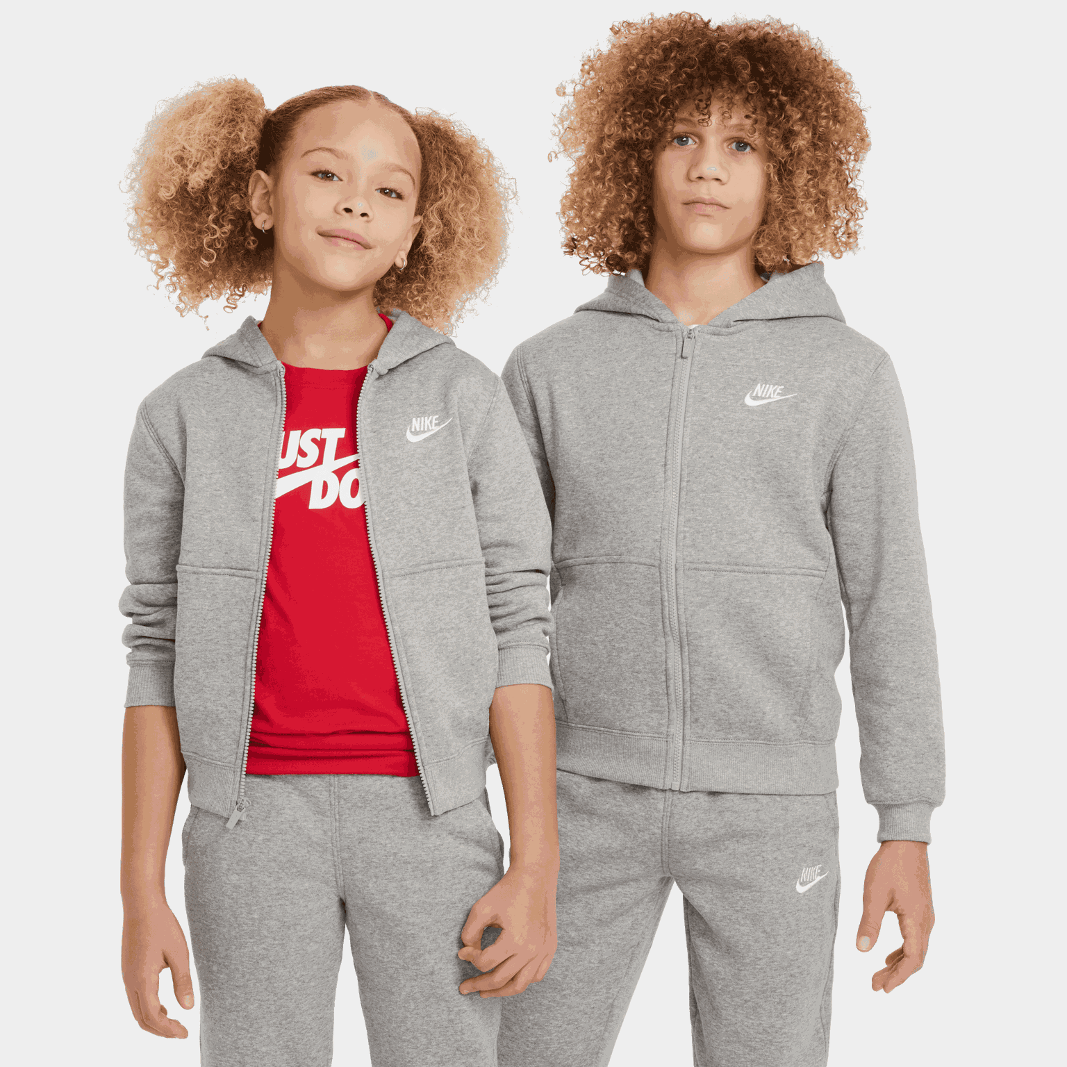 Sportswear Club Fleece, joggindress - full image 3